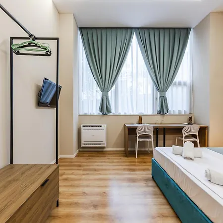 Palm Beachfront By Ps Apartahotel Durrës